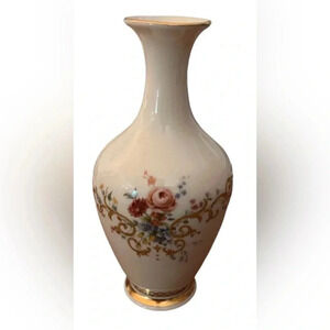 Lenox China “Queens Garden” Bud Vase Decorated with 24k Gold​